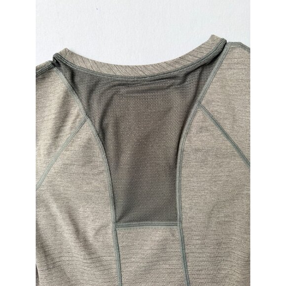 Lululemon Gray Long Sleeve Crew Neck Top Size 4 Lightweight Mesh Back Panels - Picture 11 of 13